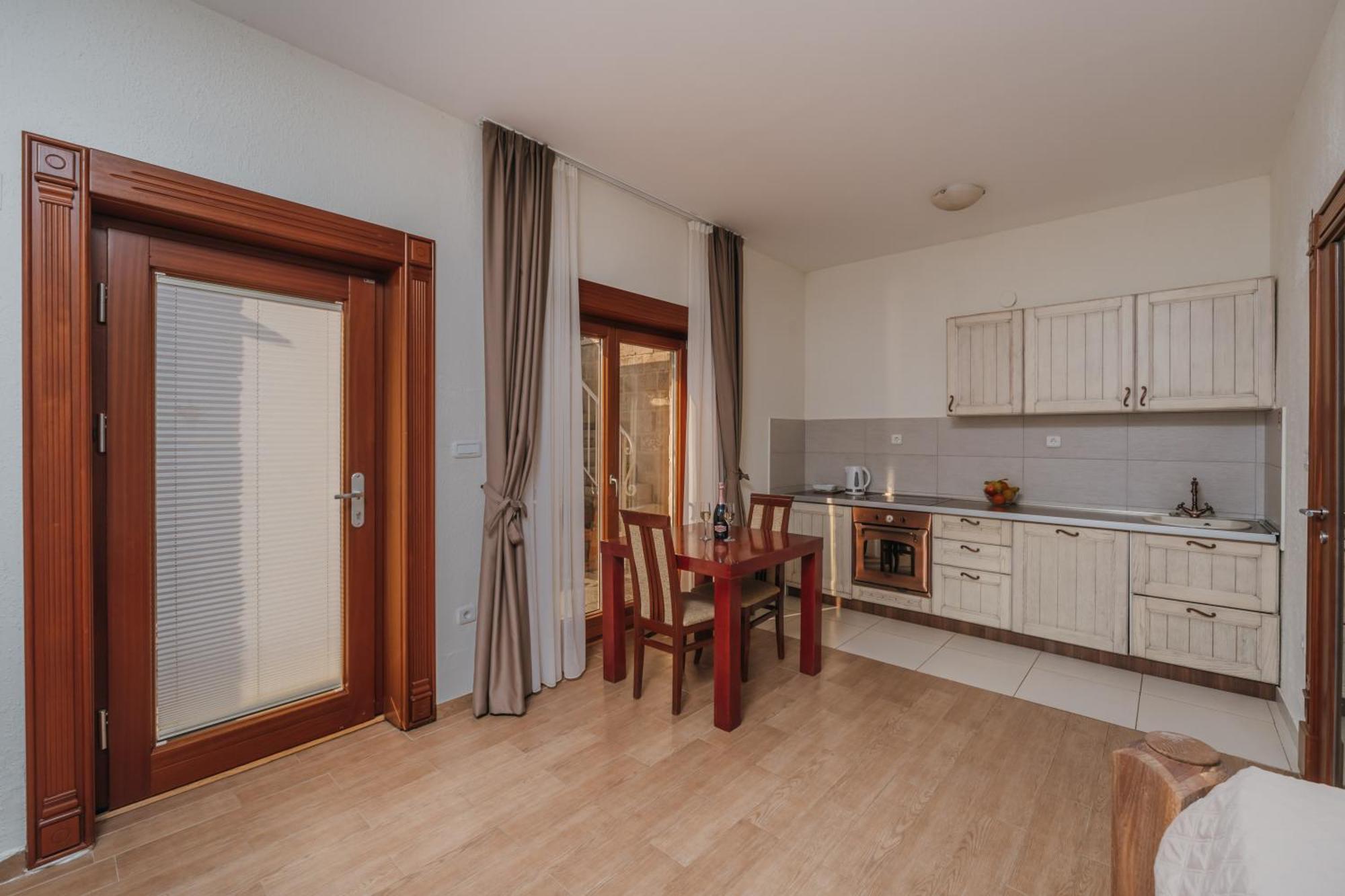 Apartments Pietra Mare Petrovac Habitación foto