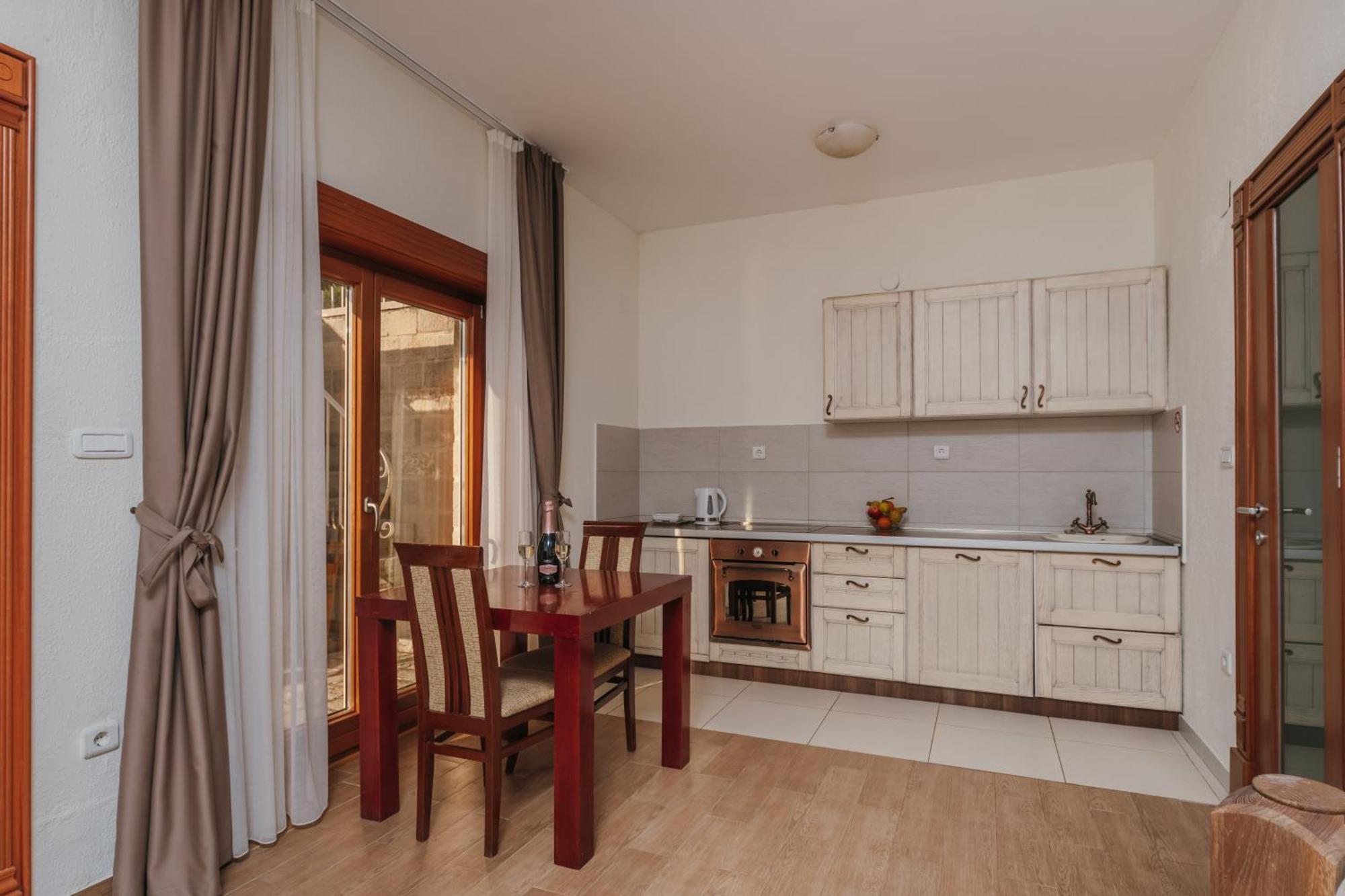 Apartments Pietra Mare Petrovac Habitación foto